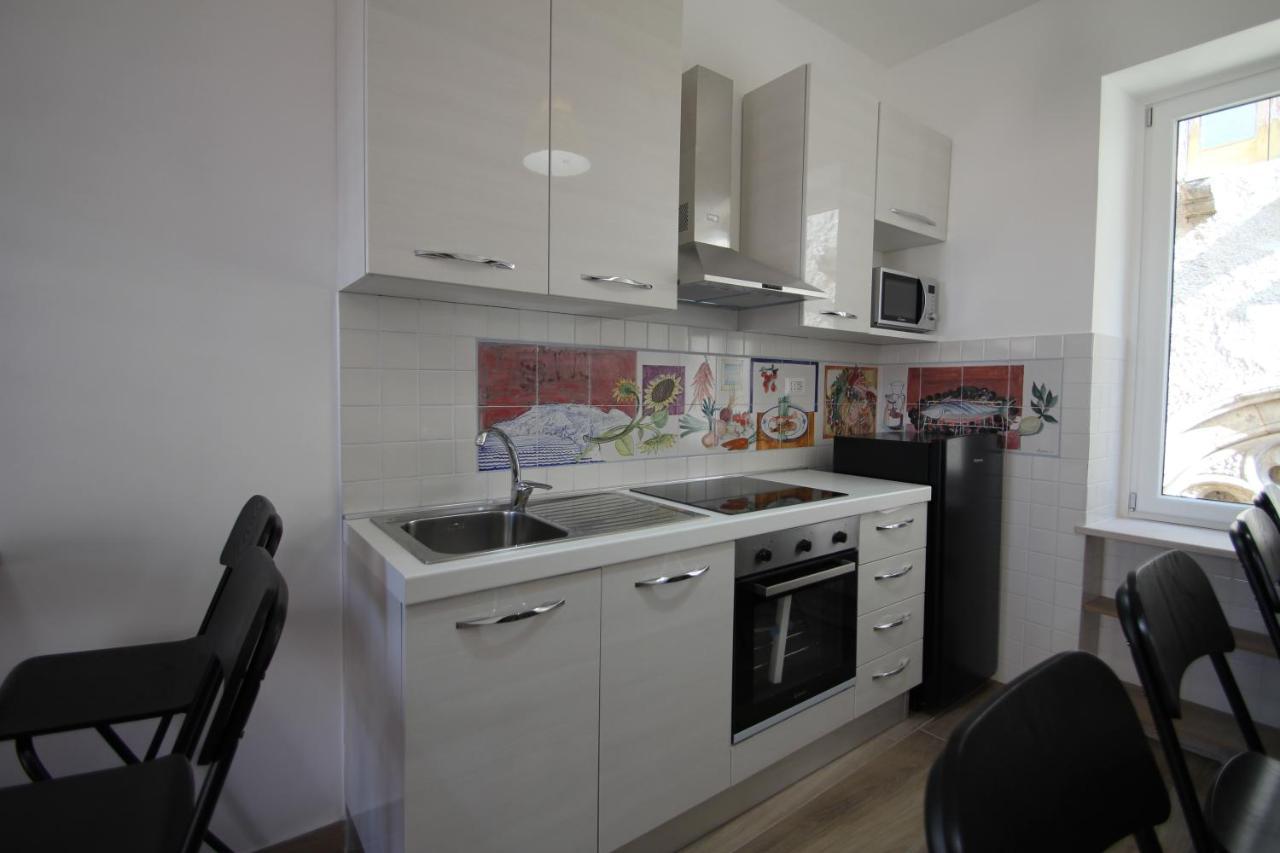Maison Eugenie Apartment Sorrento Bagian luar foto