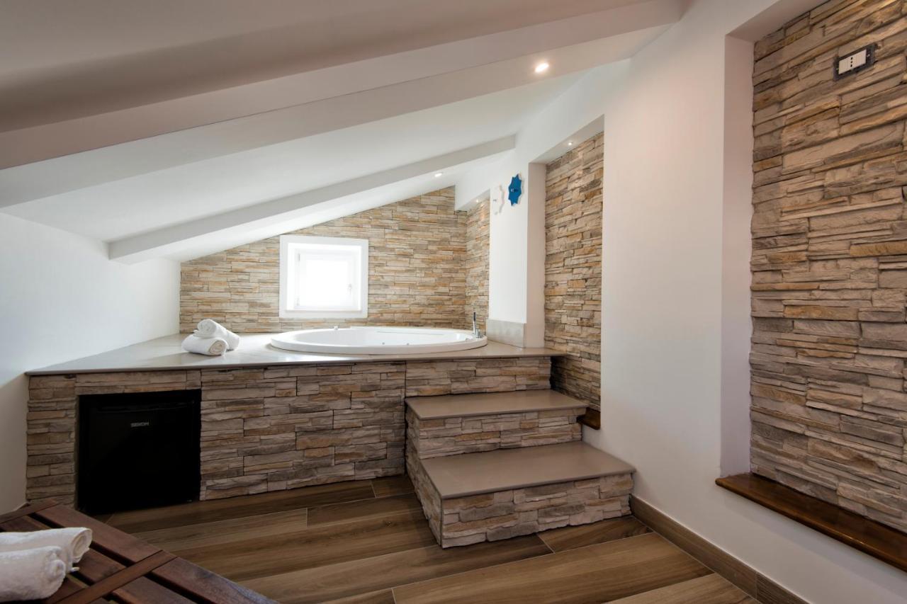 Maison Eugenie Apartment Sorrento Bagian luar foto